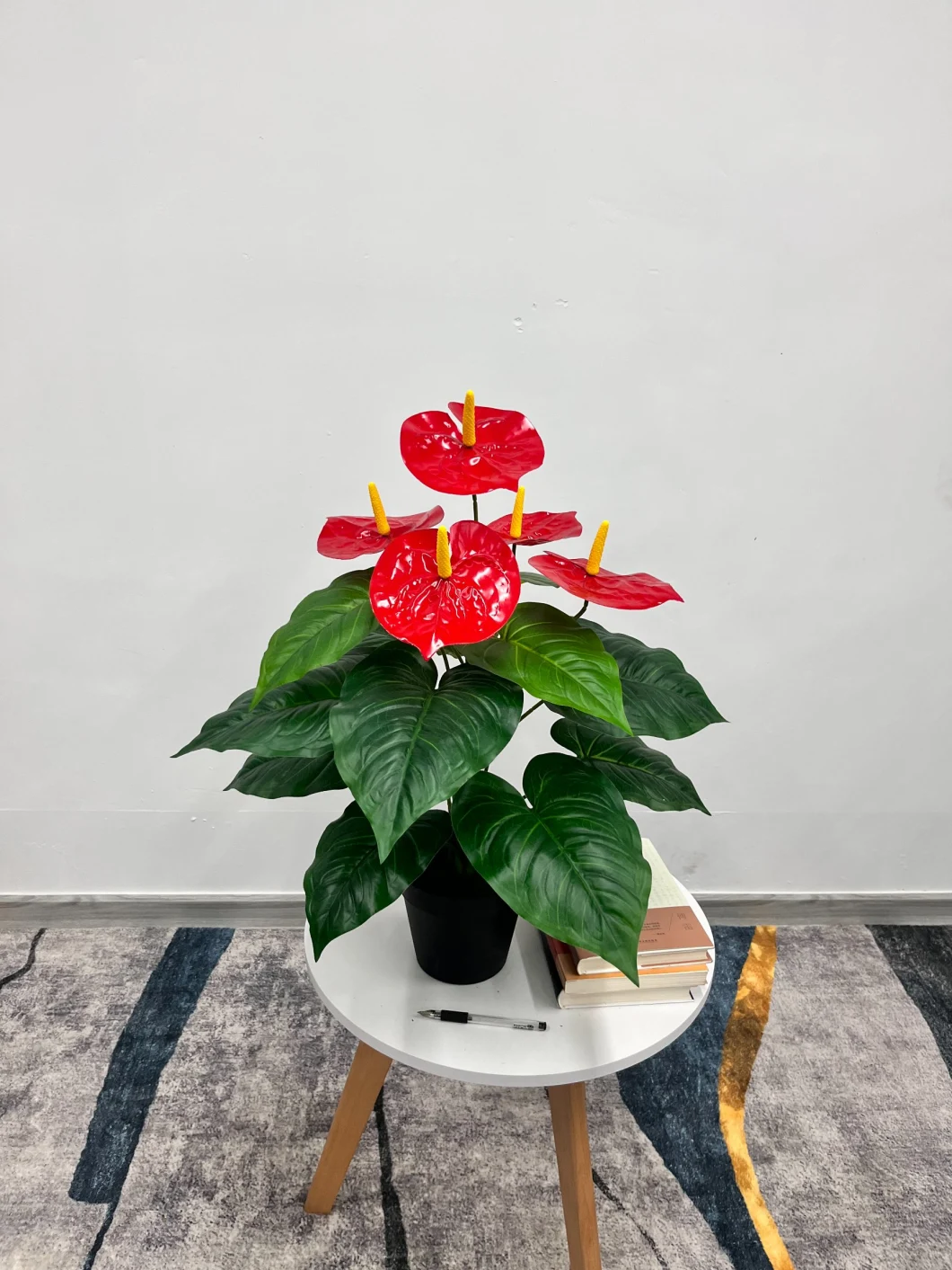 New Arrival 18 Leaves Small Bonsai Can Be Customized, Artificial and Decorative Plant Tree Streaky Anthurium