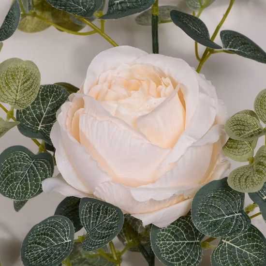 Rosas hera videira com folhas verdes guirlanda pendurada flores artificiais